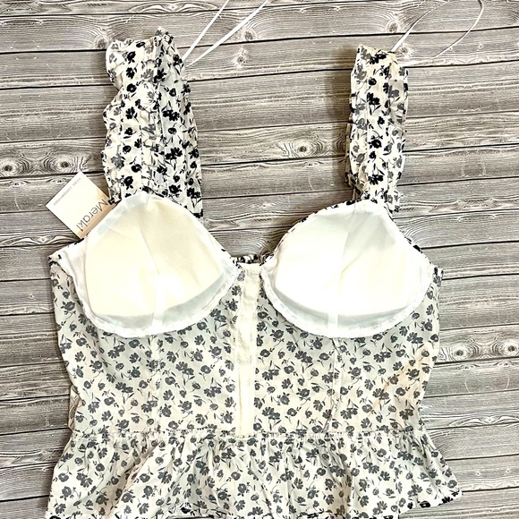 NWT Meraki Black & White Floral Crop Top Size Large - Picture 5 of 5